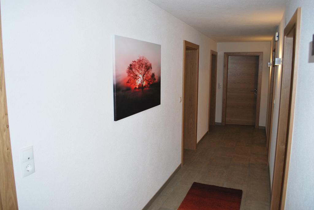 Ferienwohnung Nuener Grins ภายนอก รูปภาพ