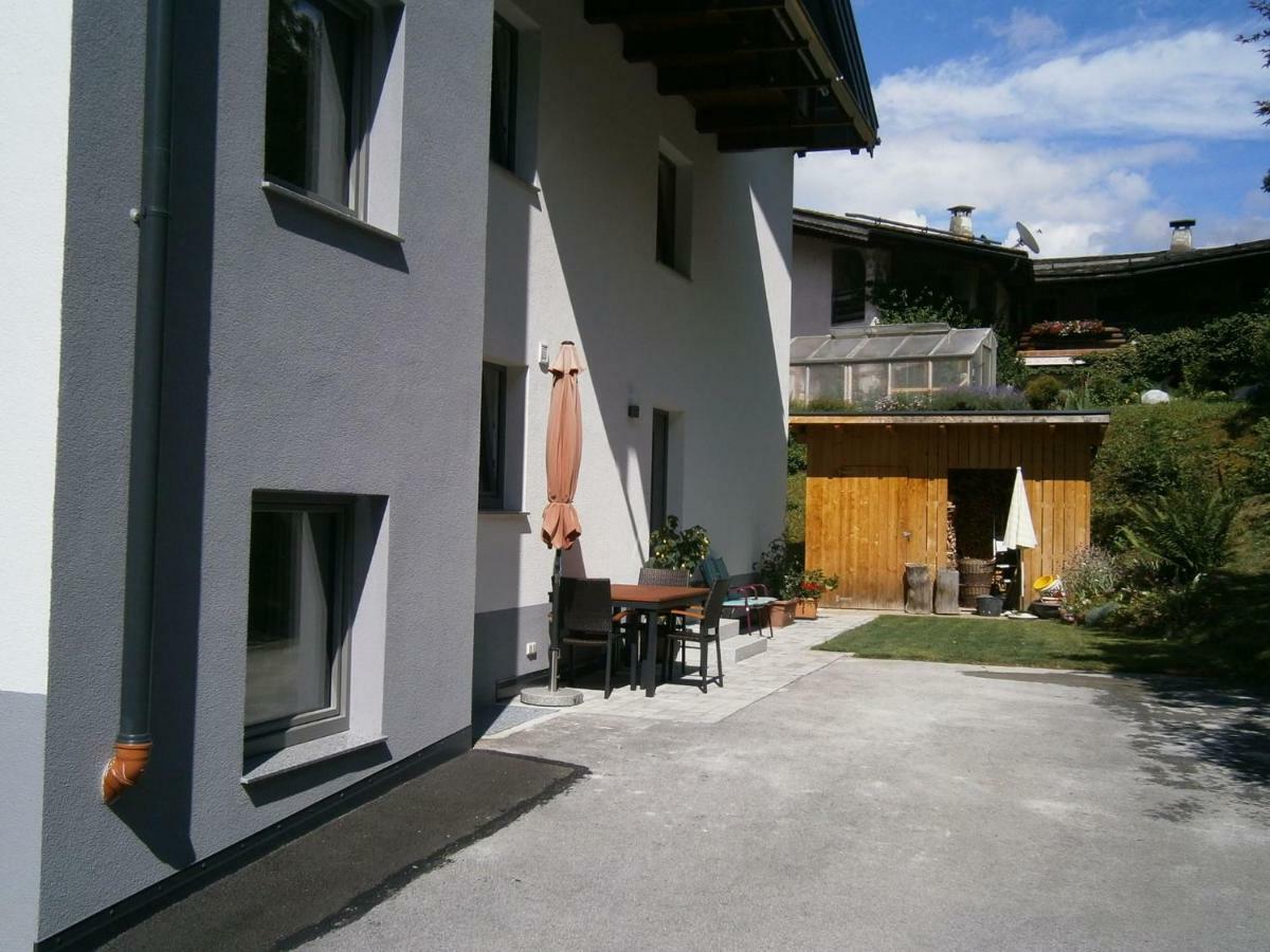 Ferienwohnung Nuener Grins ภายนอก รูปภาพ